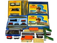 Lot 297 - Hornby Dublo 3 Rail Train Set & Accessories