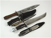 Lot 156 - Four knives and a stainless steel 'Silver Arrow'