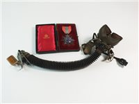 Lot 205 - Collection of militaria