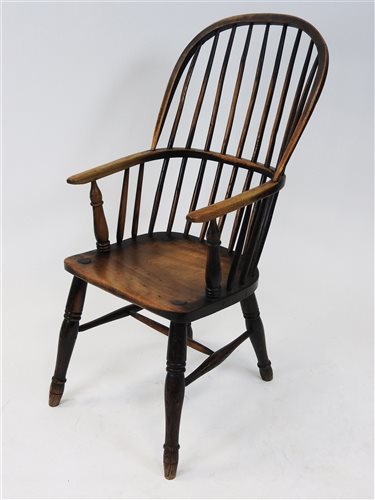 Lot 105 - An ash Windsor chair