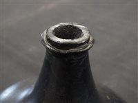 Lot 10 - An 18th century glass onion bottle