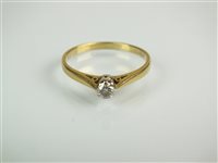 Lot 108 - An 18ct gold single stone diamond ring