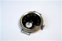 Lot 56 - A WW2 style trench watch