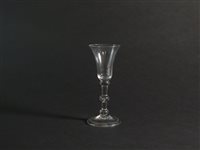 Lot 9 - An 18th century drinking glass