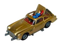 Lot 252 - Dinky Military, Matchbox, Corgi Vintage including Gold 007 D.B.5