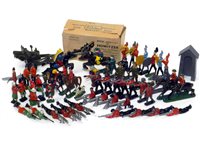 Lot 275 - Britains Howitzer and cast Lead soldiers