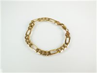 Lot 171 - A 9ct gold bracelet