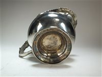 Lot 61 - A George IV silver crem jug