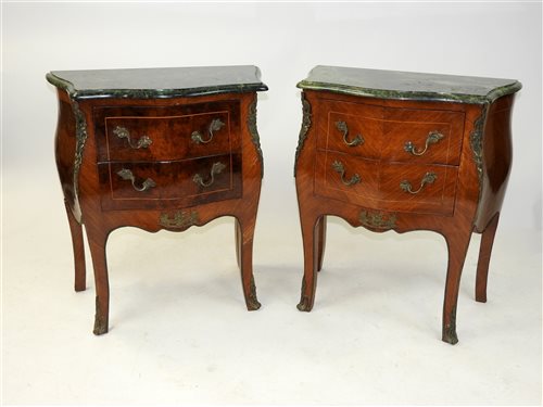 Lot 122 - Pair of Italian Bedside Cabinets
