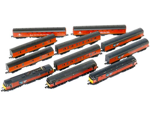Lot 342 - Graham Farish RES Engines (3) and Coaches (8) N Gauge