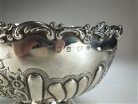 Lot 59 - A silver pedestal bowl