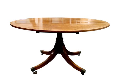 Lot 116 - A George III style cross banded mahogany and boxwood strung oval breakfast table