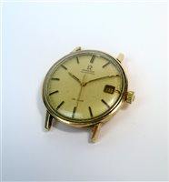 Lot 189 - A Gentleman's 9ct gold Omega Seamaster watch on expanding bracelet within case