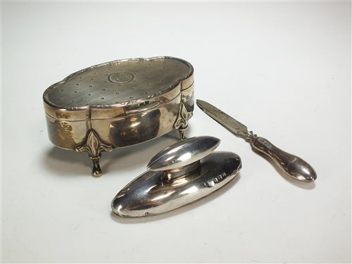 Lot 38 - A silver trinket box and two manicure instruments