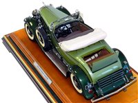 Lot 283 - Danbury Mint 1930 Cadillac V-16 Roadster and case