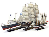 Lot 277 - Wooden HMY Britannia, SS Great Briatin and Frigate models