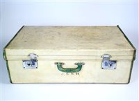 Lot 175 - Two graduating good quality 20th century Asprey Villon travelling suitcases