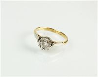 Lot 125 - A single stone diamond ring