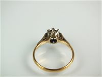 Lot 125 - A single stone diamond ring