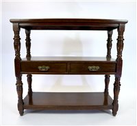 Lot 372 - A late Victorian oak buffet