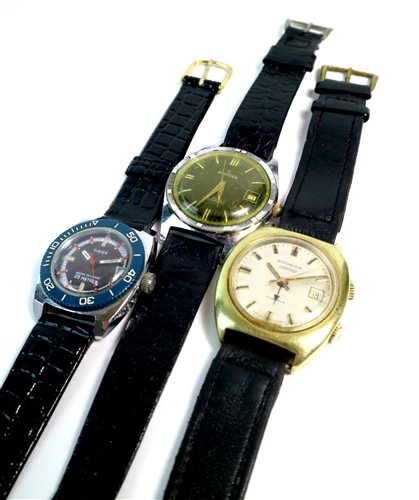 Lot 48 - A collection of three watches