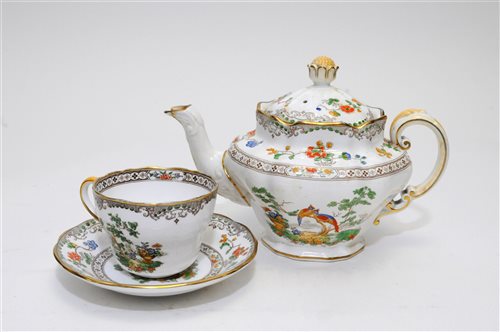 Lot 95 - A Spode Copeland 'Bermuda' tea service