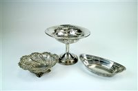 Lot 12 - Three items of silver