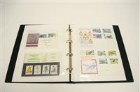 Lot 313 - A collection of stamps