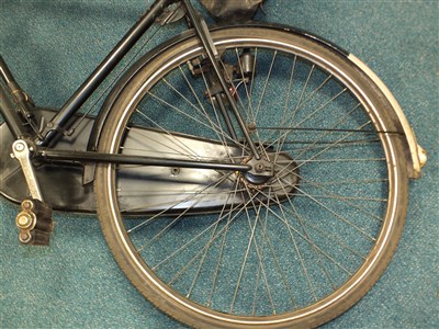 Lot 595 - A 20th century Sun Beam bicycle