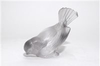 Lot 117 - A Rene Lalique glass sparrow (chipped)