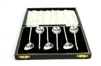 Lot 7 - A cased set of six silver coffee spoons