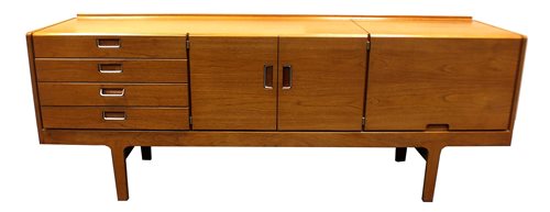 Lot 693 - A mid-20th century Meredew teak sideboard