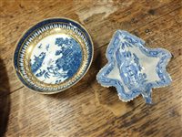 Lot 50 - A group of 18th and 19th century English porcelain
