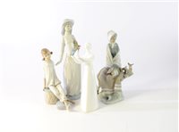 Lot 214 - A collection of figures