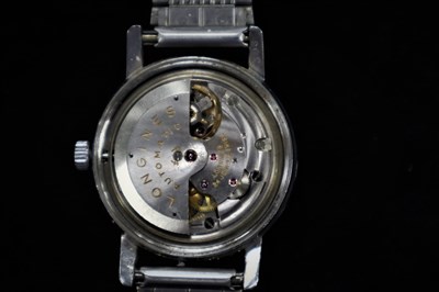 Lot 213 - A Gentleman's Longines Conquest Wristwatch