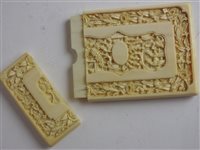 Lot 248 - A Canton carved  ivory visiting card case