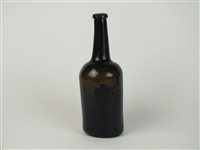 Lot 21 - A late 18th century sealed wine bottle