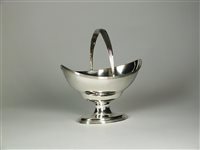 Lot 182 - A George III silver sugar basket