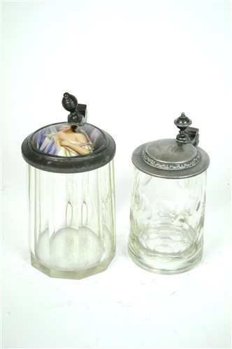 Lot 171 - A glass tankard with pewter lid