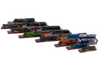 Lot 302 - Hornby, Corgi and Atlas resin famous locomotive models