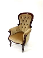 Lot 877 - A Victorian mahogany framed spoon back upholstered chair