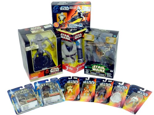 Lot 370 - Sealed Star Wars Blister figures and Boxed sets