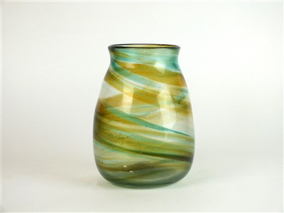 Lot 370 - A Hartley Wood & Co, Sunderland glass vase