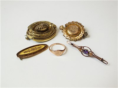 Lot 288 - A collection of four brooches and a ring