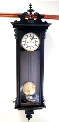 Lot 704 - An Edwardian Vienna Regulator wall clock