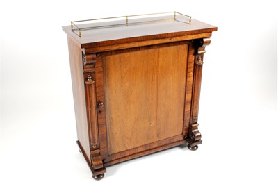 Lot 654 - A small Victorian rosewood veneered chiffonier