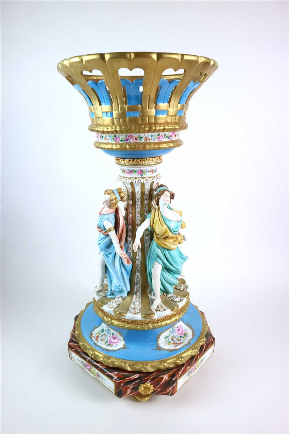 Lot 203 - A Capodimonte Tiche porcelain reticulated basket on stand