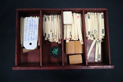 Lot 517 - A 20th century Chinese cased Mah Jong set