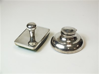 Lot 286 - A silver mounted blotter and an ink well