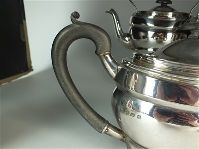Lot 33 - A five piece silver tea service